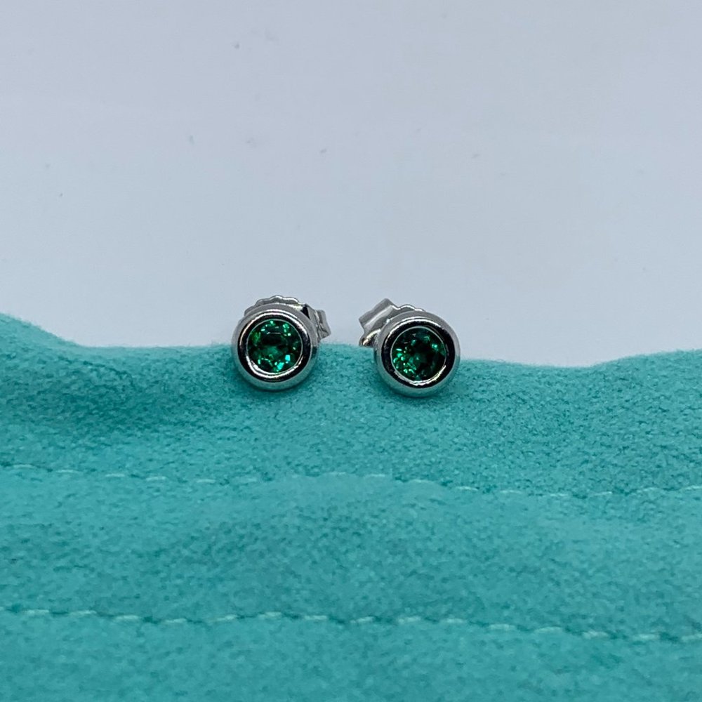 Tiffany & Co. Sterling Silver Elsa Peretti Color By The Yard Tsavorite Earrings